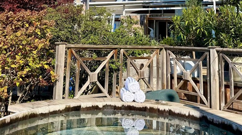 <b>Yoann Conte - Au Bord du Lac Spa</b>. Images powered by <a href="https://www.leonardoworldwide.com/" title="Leonardo Worldwide" target="_blank">Leonardo</a>.