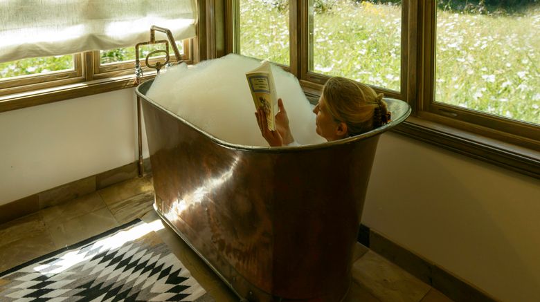 <b>Dunton Hot Springs Room</b>. Images powered by <a href="https://www.leonardoworldwide.com/" title="Leonardo Worldwide" target="_blank">Leonardo</a>.