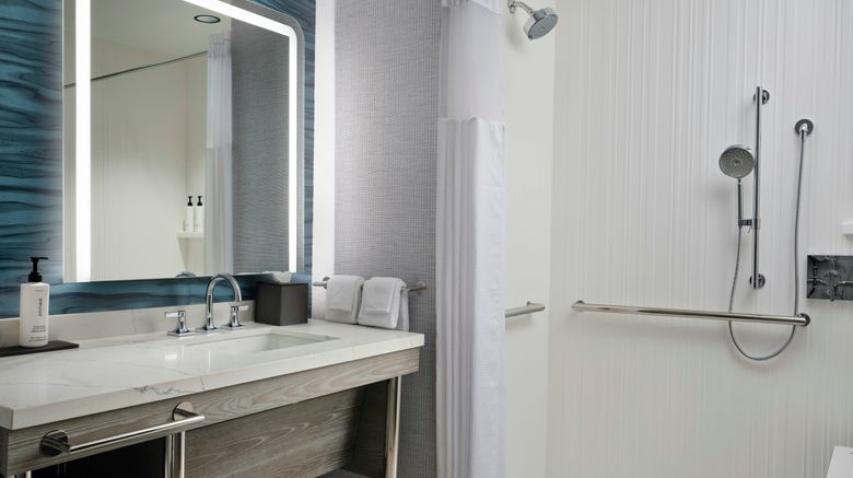 <b>Tempo Nashville Midtown Room</b>. Images powered by <a href="https://www.leonardoworldwide.com/" title="Leonardo Worldwide" target="_blank">Leonardo</a>.