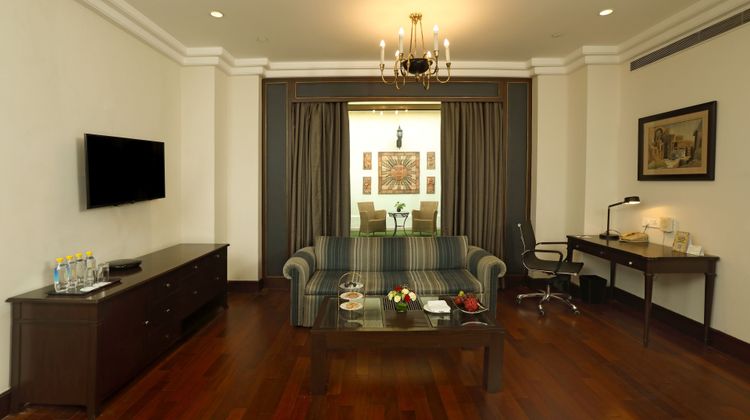Eros Hotel New Delhi by IHG Suite