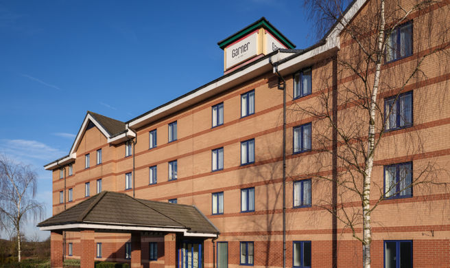 Garner Hotel Chesterfield North Exterior