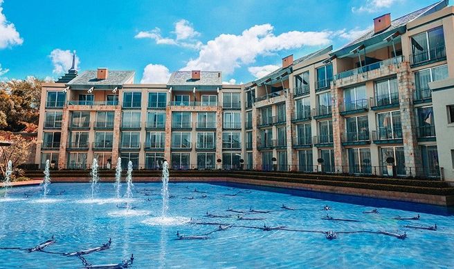 Silverstar Hotel Exterior