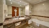 <b>Royal Ascot Hotel Room</b>. Images powered by <a href="https://www.leonardoworldwide.com/" title="Leonardo Worldwide" target="_blank">Leonardo</a>.
