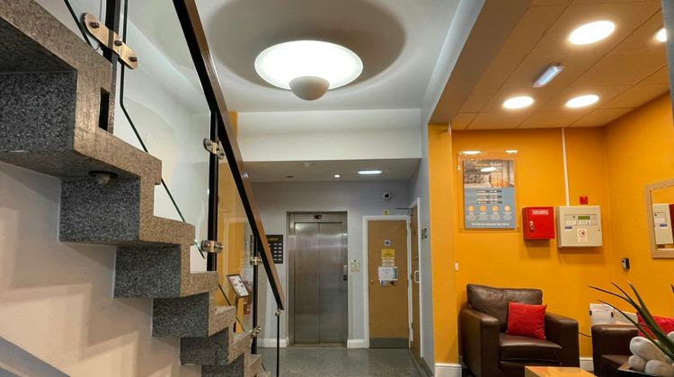 House of Fisher-City Wall House Lobby