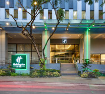 Holiday Inn Cebu City Exterior