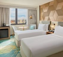 Holiday Inn Cebu City Room