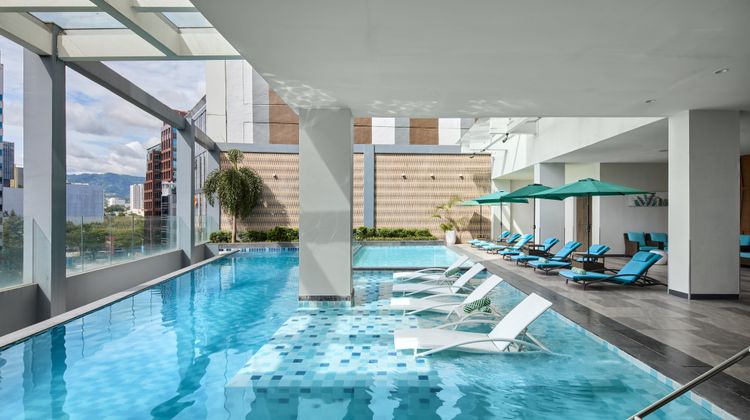 Holiday Inn Cebu City Pool