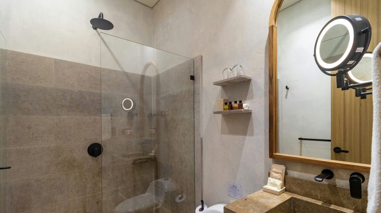 <b>Hotel Quadrifolio Room</b>. Images powered by <a href="https://www.leonardoworldwide.com/" title="Leonardo Worldwide" target="_blank">Leonardo</a>.