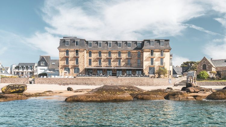 Castel Beau Site Exterior