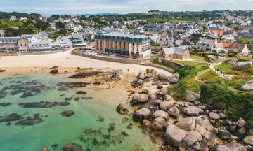 Castel Beau Site