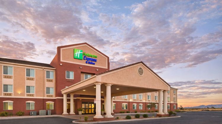 Holiday Inn Express Willcox Exterior