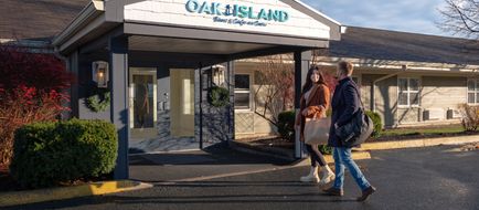 Oak Island Resort & Conference Centre Exterior