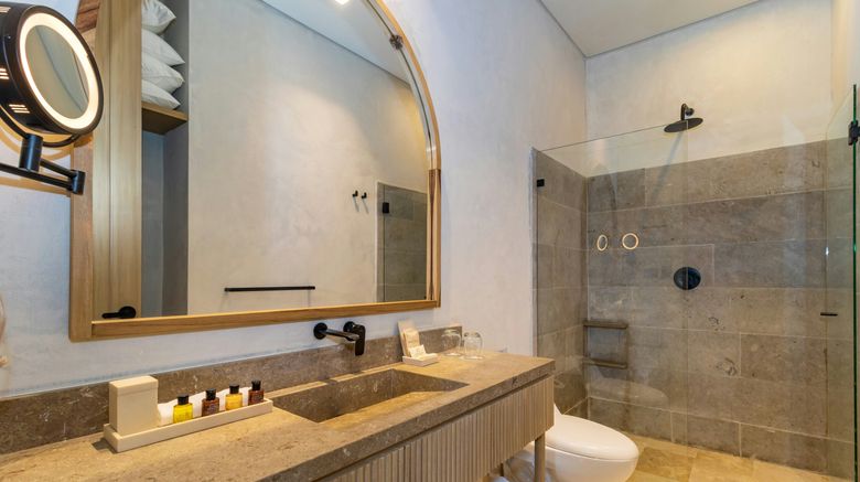 <b>Hotel Quadrifolio Room</b>. Images powered by <a href="https://www.leonardoworldwide.com/" title="Leonardo Worldwide" target="_blank">Leonardo</a>.
