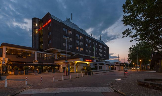 Leonardo Hotel Lelystad City Centre Exterior