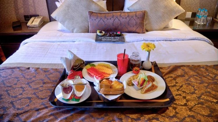 Goldfinch Hotel Mumbai Room
