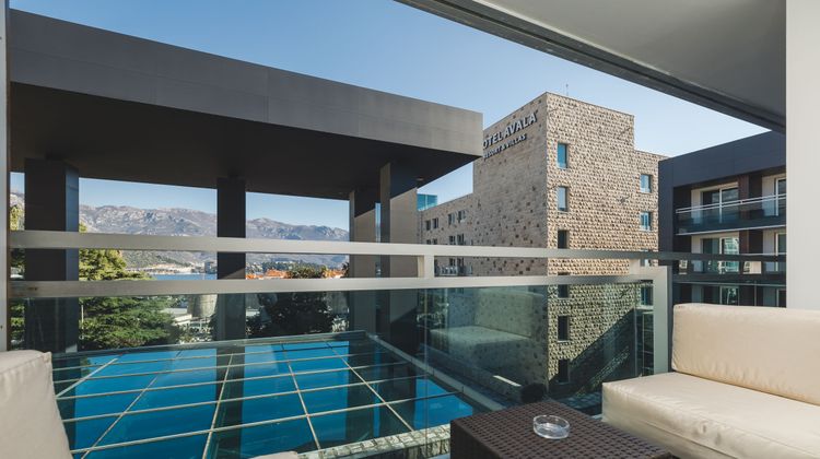 Avala Resort & Villas Exterior
