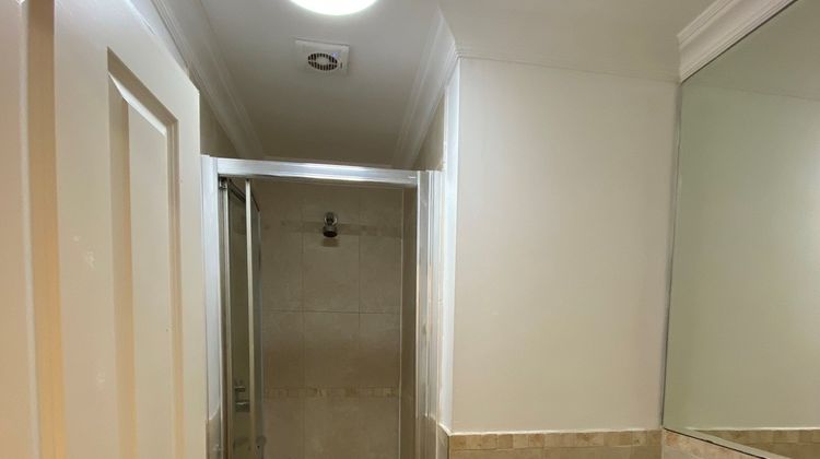 Buckingham Hotel Room