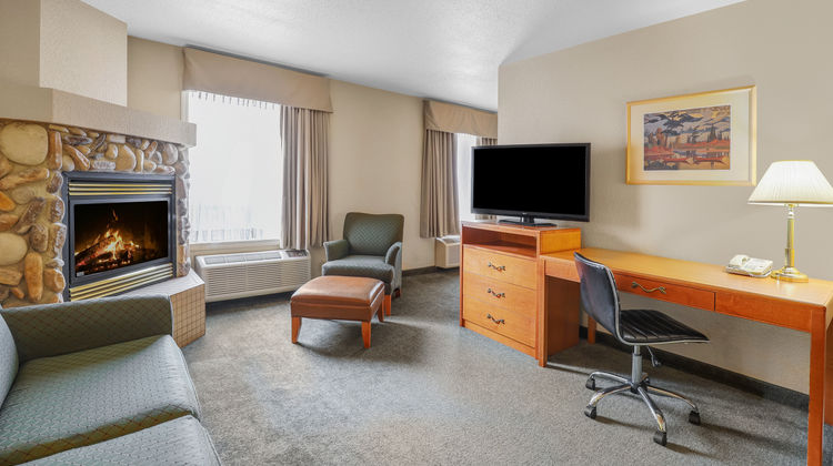 Prairie Crest Hotel Red Deer Room