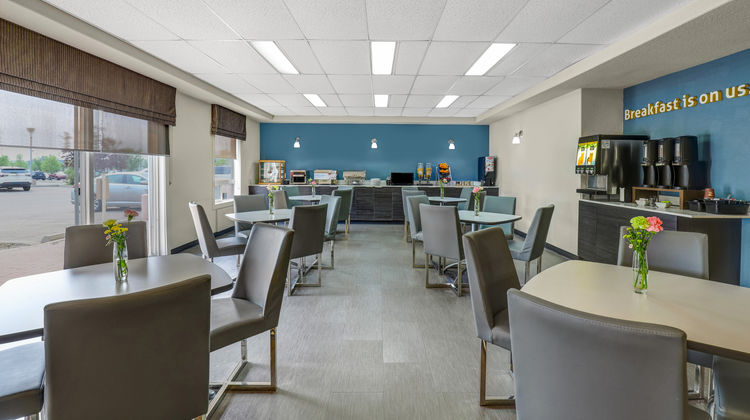 Prairie Crest Hotel Red Deer Restaurant
