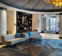 Marriott Philadelphia West Lobby