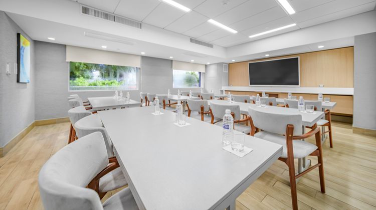 Holiday Inn Express Condado Meeting