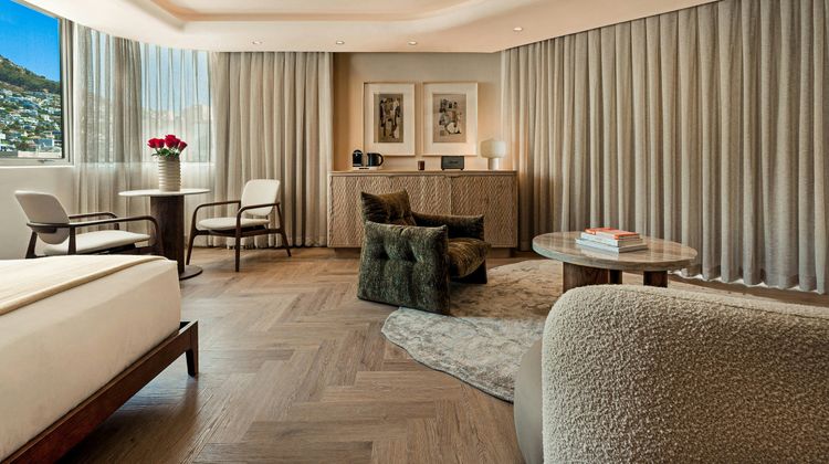 The Cole by Kove Collection Suite