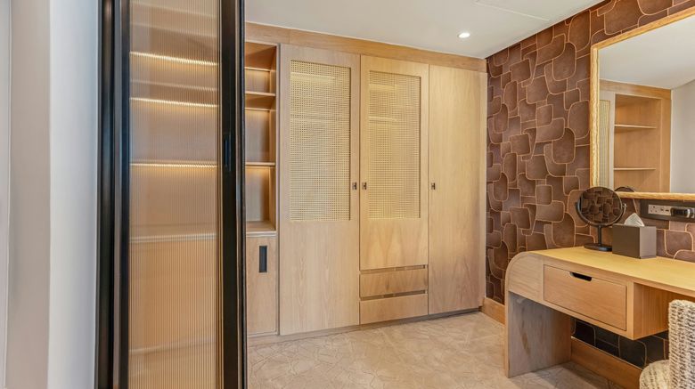 <b>The Cole by Kove Collection Suite</b>. Images powered by <a href="https://www.leonardoworldwide.com/" title="Leonardo Worldwide" target="_blank">Leonardo</a>.