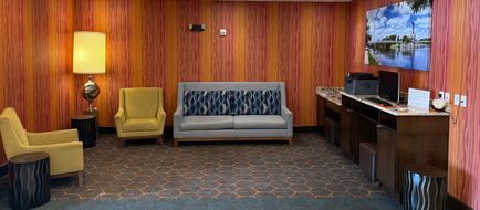 Holiday Inn Express Wichita South Exterior
