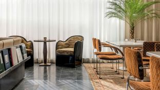 Roomers Munich, Autograph Collection