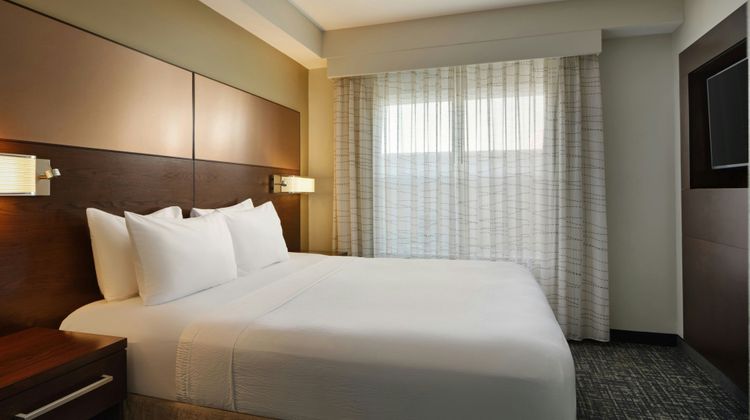 Residence Inn Savannah Airport Room