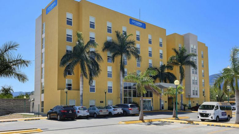 <b>City Express by Marriott Ciudad Victoria Exterior</b>. Images powered by <a href="https://www.leonardoworldwide.com/" title="Leonardo Worldwide" target="_blank">Leonardo</a>.