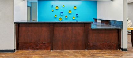 Elgin Inn Lobby