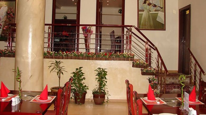 <b>Royal Ascot Hotel Lobby</b>. Images powered by <a href="https://www.leonardoworldwide.com/" title="Leonardo Worldwide" target="_blank">Leonardo</a>.