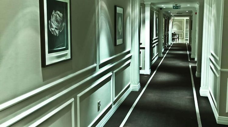 Royal Ascot Hotel Lobby