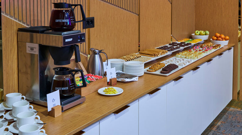 <b>Holiday Inn Exp Airport Arnavu Meeting</b>. Images powered by <a href="https://www.leonardoworldwide.com/" title="Leonardo Worldwide" target="_blank">Leonardo</a>.