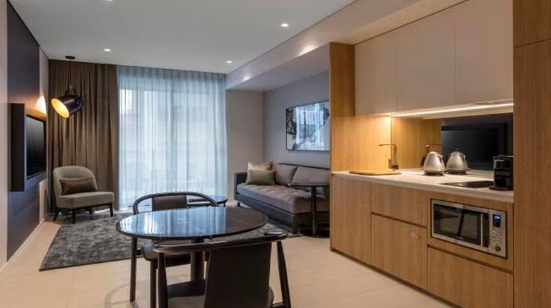 <b>SKYE Suites Sydney Room</b>. Images powered by <a href="https://www.leonardoworldwide.com/" title="Leonardo Worldwide" target="_blank">Leonardo</a>.