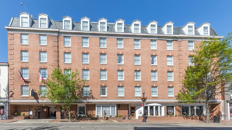 The Georgetown Inn Exterior