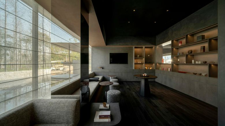 <b>Shanghai Muh Shoou Zhujing Lobby</b>. Images powered by <a href="https://www.leonardoworldwide.com/" title="Leonardo Worldwide" target="_blank">Leonardo</a>.
