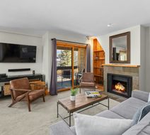 Vail 21 Room