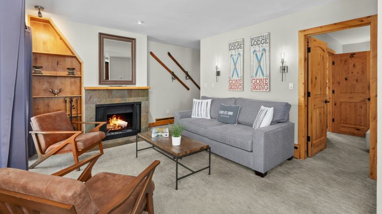 <b>Vail 21 Room</b>. Images powered by <a href="https://www.leonardoworldwide.com/" title="Leonardo Worldwide" target="_blank">Leonardo</a>.