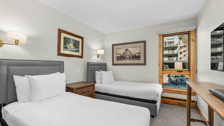 <b>Vail 21 Room</b>. Images powered by <a href="https://www.leonardoworldwide.com/" title="Leonardo Worldwide" target="_blank">Leonardo</a>.