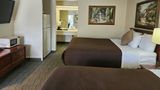 O'Cairns Inn & Suites Room