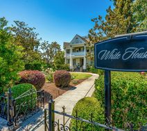 White House Napa Exterior
