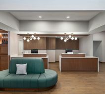 Residence Inn Indianapolis Airport Lobby