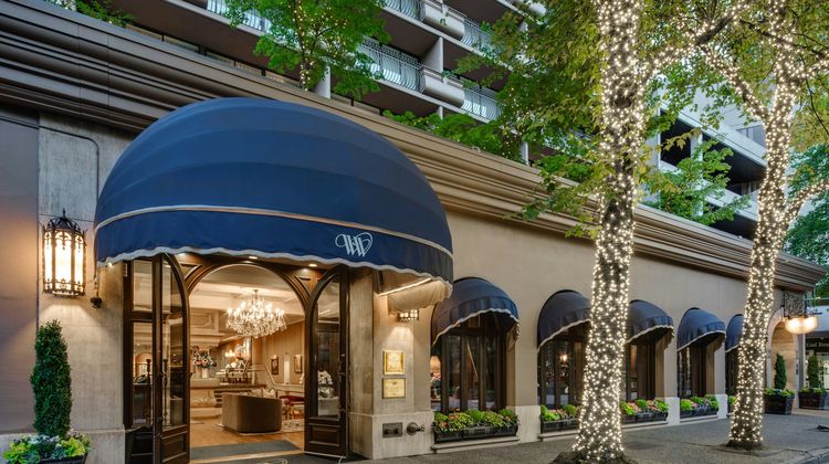 Wedgewood Hotel & Spa Exterior