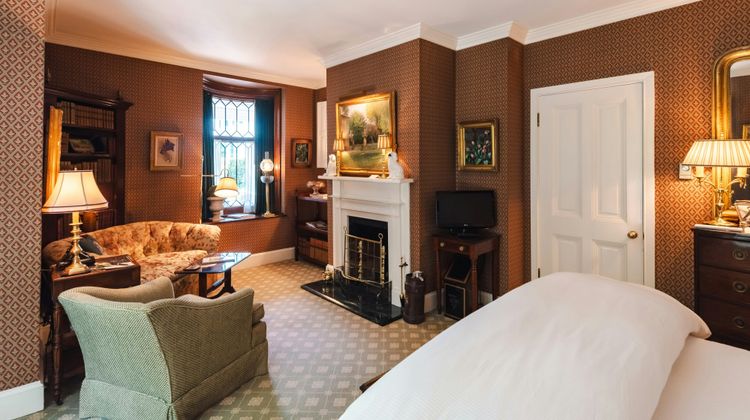 The Charlotte Inn Room