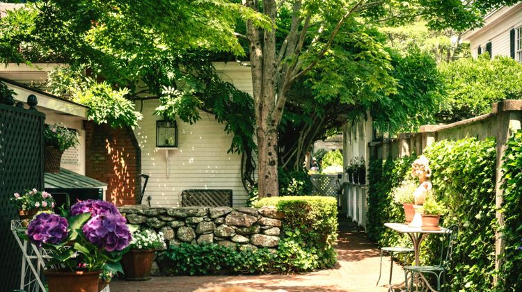 The Charlotte Inn Exterior