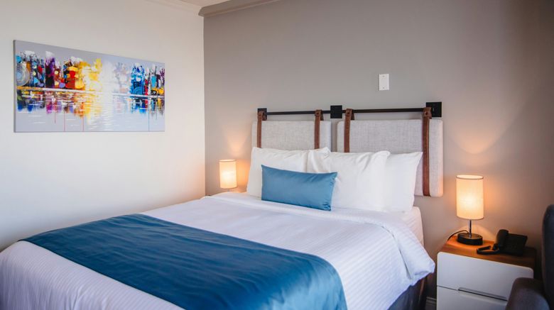 <b>Riotel Carleton sur Mer Room</b>. Images powered by <a href="https://www.leonardoworldwide.com/" title="Leonardo Worldwide" target="_blank">Leonardo</a>.