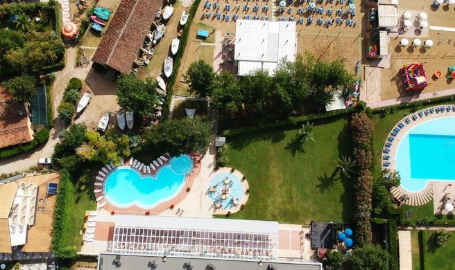 Hermitage Hotel Club & Spa Exterior