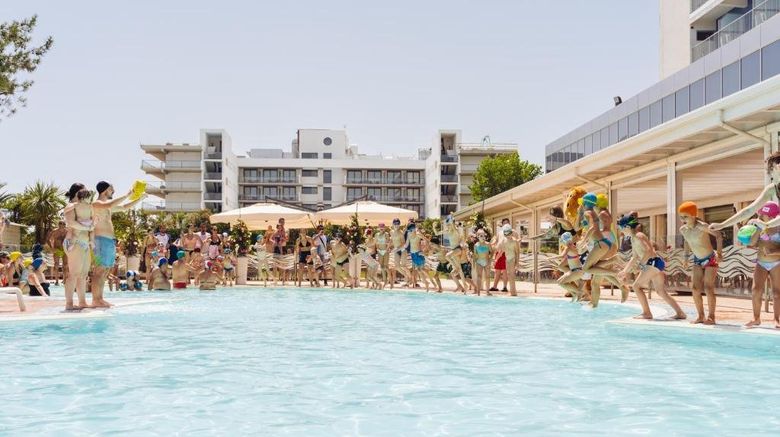 <b>Hermitage Hotel Club & Spa Pool</b>. Images powered by <a href="https://www.leonardoworldwide.com/" title="Leonardo Worldwide" target="_blank">Leonardo</a>.